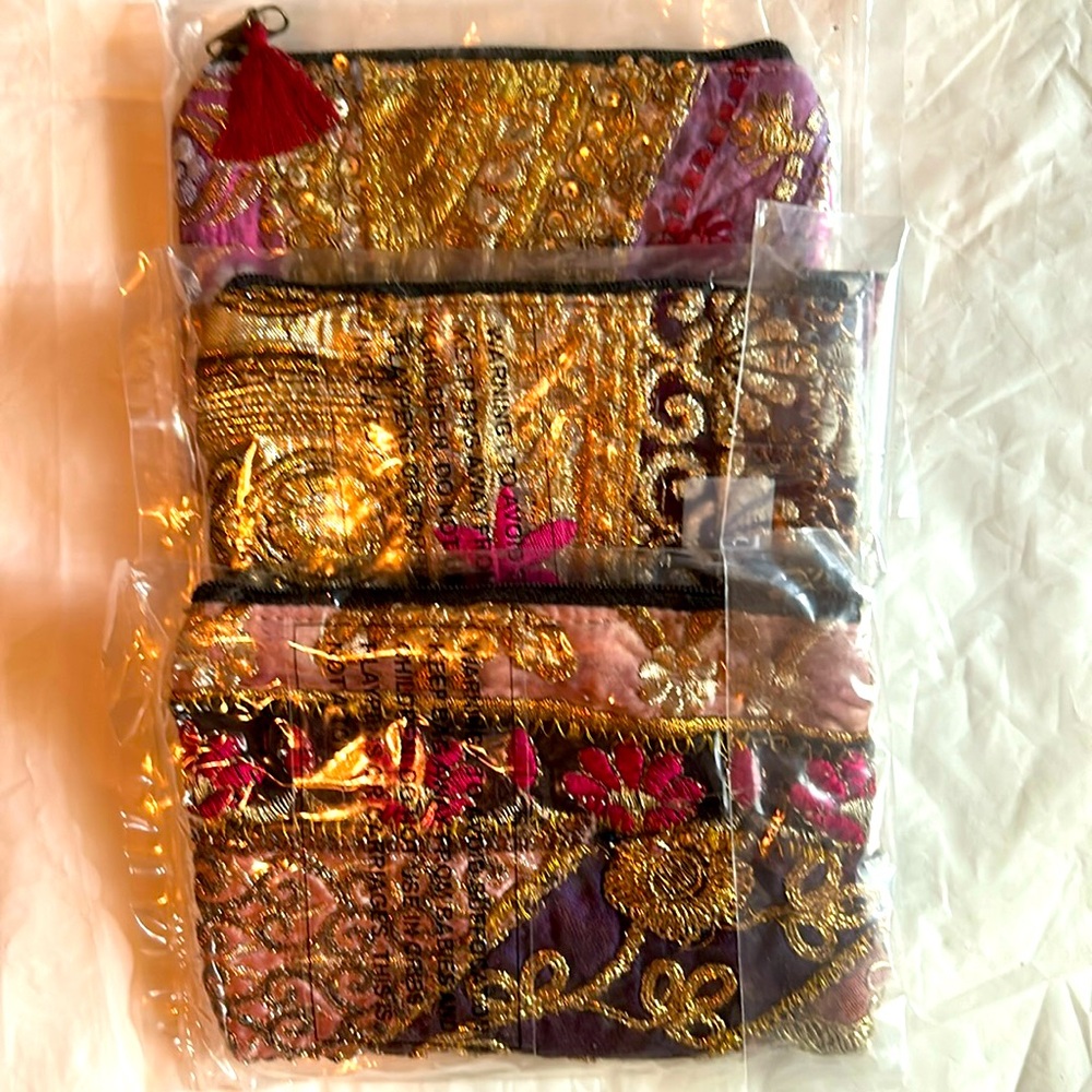 Vintage Sari Coinpurse
